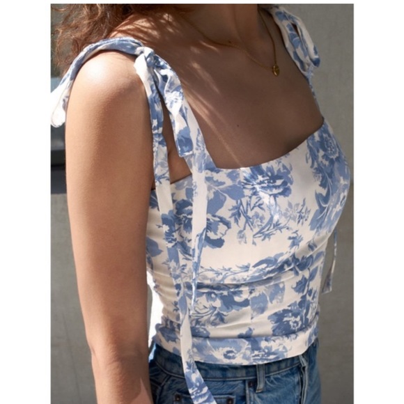 Reformation Tops - Reformation Tie Shoulder Tank